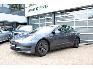 Tesla Model 3 Standard RWD Plus 60 kWh