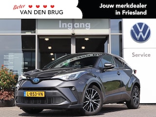 Toyota C-HR 1.8 Hybrid Bi-Tone | Trekhaak | Climate Control | Stoel en- Stuurwiel Verwarming | Cruise Control | Bluetooth | Camera |