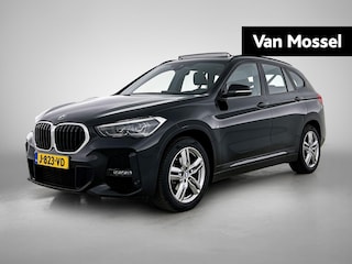 BMW X1 sDrive18i Executive Edition | PANORAMADAK | STOELVERWARMING | ELEKTRISCHE KOFFERKLEP | CLIMATE CONTROL | CRUISE CONTROL |