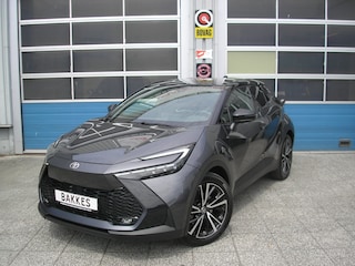 Toyota C-HR Plug-In Hybrid 220 PHEV Executive 7.700 km