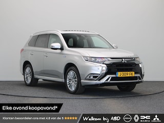 Mitsubishi Outlander 2.4 PHEV Instyle | Leder | Panorama dak | Stoelverwarming | Trekhaak |