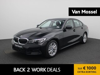 BMW 330e Business Edition Plus | ACC | Achteruitrijcamera | Lane Assist | Climate Control | Apple Carplay/Android Auto |