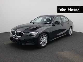 BMW 330e Business Edition Plus | ACC | Achteruitrijcamera | Lane Assist | Climate Control | Apple Carplay/Android Auto |