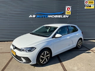 Volkswagen Polo 1.0 TSI Life PDC/ CARPLAY