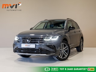 Volkswagen Tiguan 1.5 TSI Sport Urban / 150pk / Trekhaak / Achteruitrij camera / Harman Kardon / Head-Up display /