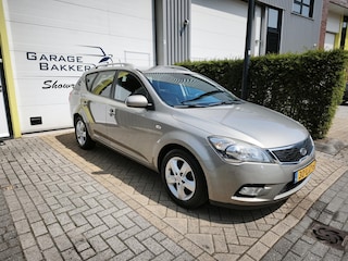 Kia Ceed cee'd 1.4 CVVT X-ecutive