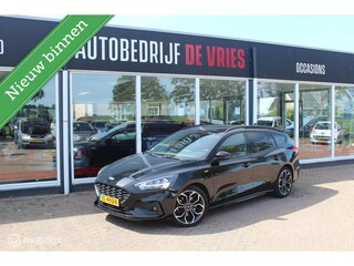 Ford Focus Wagon 1.0 EcoBoost ST Line Winterpakket/Ful-Led/NAP