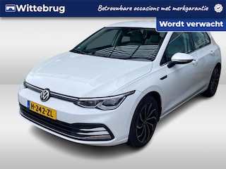 Volkswagen Golf 1.5 eTSI Style / Navigatie / App connect / Memory seat / Camera / Parkeersensoren V+A /