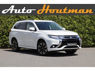 Mitsubishi Outlander 2.0 PHEV 203 Pk 2.0 PHEV 203 PK ⚡ | CarPlay  | Adaptive Cruise  | Leder ️ | Camera  | Parelmoer Wit ✨