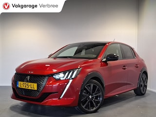 Peugeot 208 1.2 PureTech GT Pack | Navigatie/Android/Apple Carplay | LM Velgen 17" | Panoramadak | Afneembare Trekhaak | Voorstoelen Verwarmd + Massagefunctie | Achteruitrijcamera | Cruise Control Adaptief | Airco |