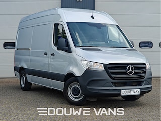 Mercedes-Benz Sprinter L2 H2 315 RWD Zilver Automaat MBUX Marge