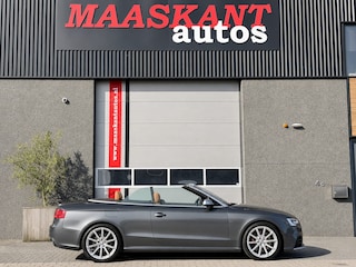 Audi A5 Cabriolet 4.2 V8 FSi Quattro / 450pk / Many options / PERFECTLY MAINTAINED!