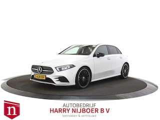 Mercedes-Benz A-klasse 180 AMG Line Navigatie / Cruise