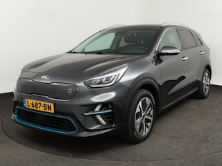 Kia Niro e-Niro DynamicPlusLine 64 kWh | Schuifdak • LED • Keyless • Camera