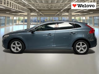Volvo V40 1.6 T3 Momentum Leder, Navi+Camera, Bluetooth..