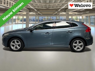 Volvo V40 1.6 T3 Momentum Leder, Navi+Camera, Bluetooth..