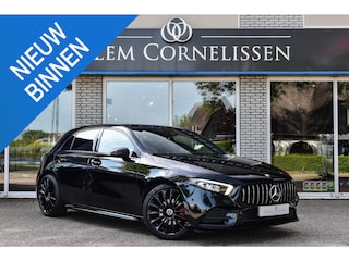 Mercedes-Benz A-klasse 200 Business Solution AMG Upgrade Aut. Camera Stoelverwarming Xenon/LED 18"LMV