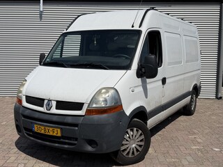 Renault Master T35 2.5dCi L2H2 | Nieuw Binnen! | Marge | Trekhaak | 3-zits | Apk 10-06-2027