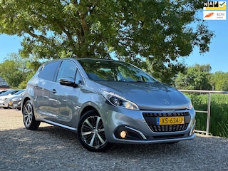Peugeot 208 1.2 PureTech Allure | Pano + Cruise + Clima € 8.975,-!!!
