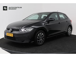Volkswagen Polo 1.0 TSI Life Business (STOELVERWARMING, DIGITALE COCKPIT, CAMERA, CRUISE CONTROL ADAPTIEF, PARKEERSENSOREN)