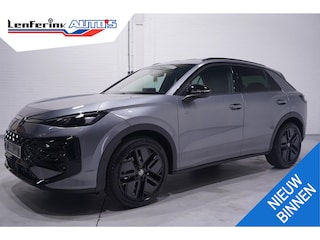 Volkswagen T-Roc 1.5 eTsi R-Line First Edition IQ.light Apple Carplay Black style Stoel-/stuur verwarming 19 Inch Camera R-Line interieur