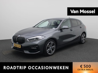 BMW 118i Executive Edition | WORDT VERWACHT | Automaat | Apple Carplay / Android Auto | Climate Control | Parkeersensoren | Trekhaak |
