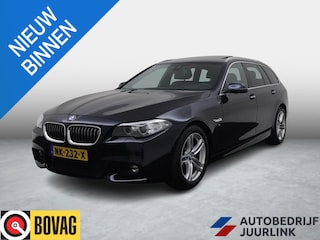 BMW 5-serie Touring 520i Aut. M-Pakket Pano/Trekhaak/Camera/Leder/Nav/ El.Klep/Stoelverw.