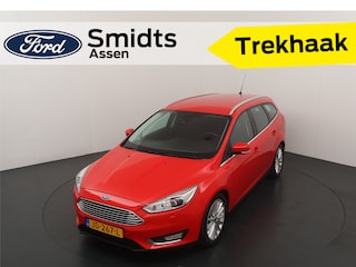 Ford Focus Wagon 1.5 EcoBoost 150 pk Titanium | Trekhaak | 1500 kg trekgewicht | Voorruitverw. | 17" | Navi | Clima | Cruise
