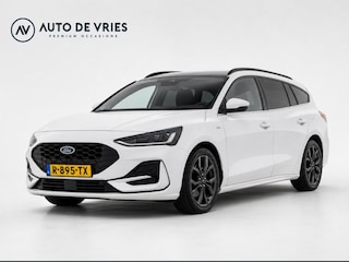 Ford Focus Wagon 1.0 EcoBoost Hybrid 125pk ST Line | Panoramadak | Groot scherm navigatie | Winterpakket