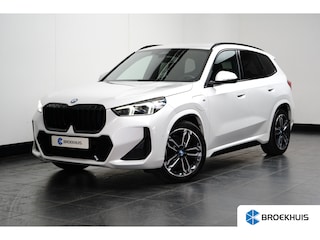 BMW X1 25 e xDrive M Sport | WEGKLAPBARE TREKHAAK | STOELVERWARMING | M-SPORT | CAMERA | PARK SENS V+A | CRUISE | LED | LEDER | LANE ASSIST | ELEKTR. STOEL