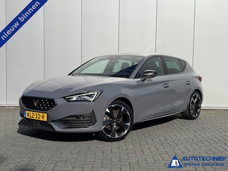 Cupra Leon Leon 1.4 e-Hybrid Performance navi camera Carplay