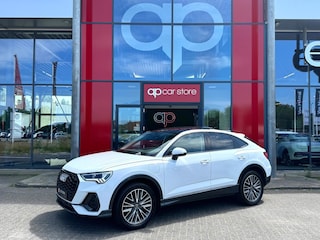 Audi Q3 45 TFSI e S Edition | Panorama | Camera | Parksens | Adaptive Cruise | Matrix LED | Leder |