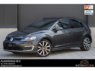 Volkswagen Golf 1.4 TSI GTE PANO CAMERA LEDER STOELVERWARMING ELEKTRISCE STOELEN
