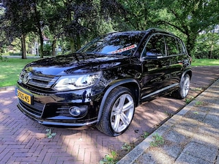 Volkswagen Tiguan 1.4 TSI R-Line Edition DSG Automaat