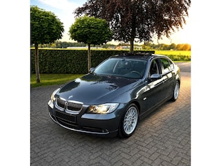 BMW 325i 6-Cilinder Handgeschakeld | 1e Eigenaar | Slechts 63.000 km | Onderhoud aanwezig | UNIEK!