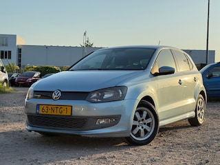 Volkswagen Polo 1.2 TDI BlueMotion Comfortline/ ZEER ZUINIG/ TREKHAAK