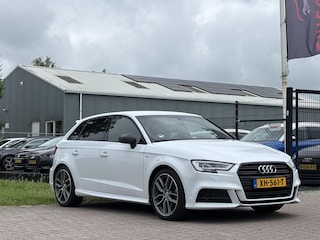 Audi A3 Sportback 35 TFSI CoD Sport S Line Edition apple carplay