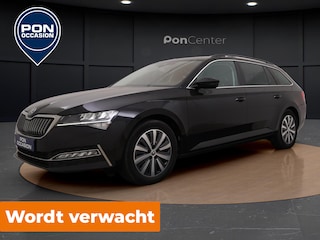 Skoda Superb Combi 1.4 TSI iV Ambition | Camera | ACC | Stuur-/Stoelverwarming V+A | Getint Glas |