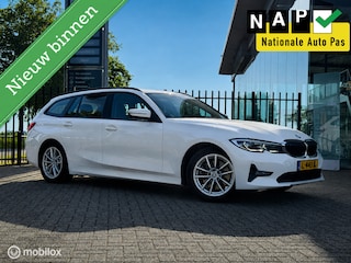 BMW 3-serie Touring 320e 1ste Eig | Leer | Stoelverwarming