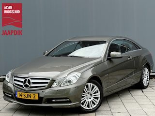 Mercedes-Benz E-klasse Coupé BWJ 2011 | 200CGI 184PK Avantgarde AUTOMAAT | CLIMA | NAVI | CRUISE | PDC 2X | SPORSTOELEN | LEDER/STOF