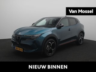 Alfa Romeo Junior 1.2 Turbo Hybrid Ibrida Speciale | Stoelmassage | | Navigatie | Camera |