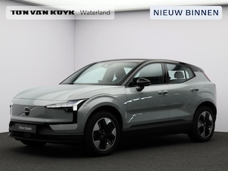 Volvo EX30 Single Motor Plus Automaat / Verwarmde voorstoelen / Verwarmd stuurwiel /  Glossy zwart dak / Google Maps Navi