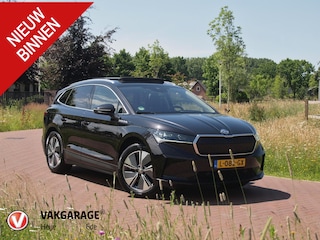 Skoda Enyaq iV 80 | Panoramadak | Head-Up Display | Trekhaak | Camera | ACC |