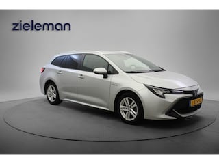 Toyota Corolla Touring Sports 1.8 Hybrid Business - Carplay, Camera, Clima, Cruise