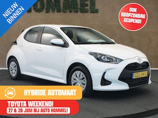 Toyota Yaris 1.5 Hybrid 115 Comfort - ORIGINEEL NEDERLANDSE AUTO - ACHTERUITRIJCAMERA - AUTOMATISCHE AIRCO - APPLE CARPLAY/ANDROID AUTO - ADAPTIEVE CRUISE CONTROL - AUTONOMOUS EMERGENCY BRAKING - RIJSTROOKSENSOR MET CORRECTIE - VERKEERSBORDDETECTIE - GROOTLICHTASSISTENT - DAB ONTVANGER