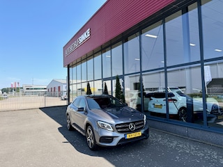 Mercedes-Benz GLA 200 Premium Plus NAVI ECC DAK