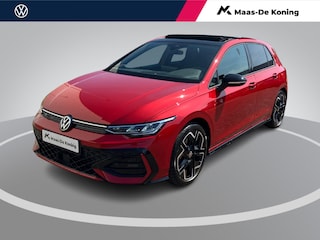 Volkswagen Golf 1.5eTSI/150PK R-Line Edition DSG · Panoramadak · Apple/Android Car Play · Camera + Parkeersensoren · Garantie t/m 28-07-2030 of 100000km.