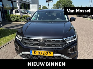 Volkswagen T-Roc 1.5 TSI Life Business 150 PK| Navigatie | Climatronic | Stoelverwarming | Parkeersensoren | Buitenspiegels Elektrisch Inklapbaar | Apple Carplay | Android Auto | Adaptieve Cruise Control
