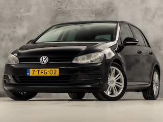 Volkswagen Golf 1.2 TSI Sportline (NAVIGATIE, CLIMATE, GETINT GLAS, LEDER STUURWIEL, SPORTSTOELEN, LM VELGEN, PARKEERSENSOREN, CRUISE, NIEUWSTAAT)