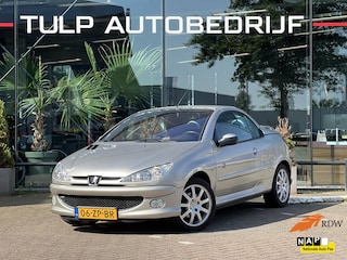 Peugeot 206 CC 1.6-16V Roland Garros Unieke auto NL NAP